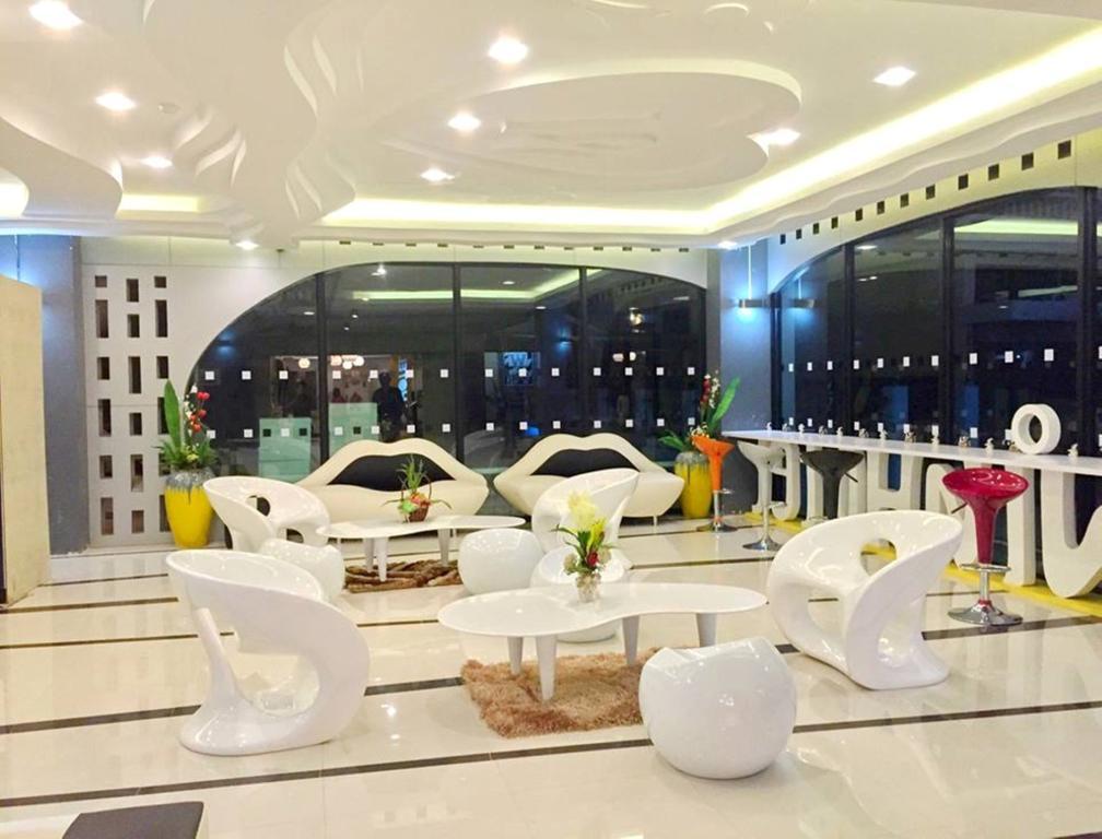 Win Hotel Phayao Buitenkant foto